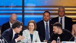 Nicușor Dan, după Summitul de la Odesa: Reflectă angajamentul ferm al celor trei țări de a consolida stabilitatea, securitatea și parcursul european al regiunii noastre