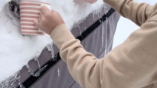 Cafea cu zăpadă? Băutura virală a lui Reese Witherspoon divizează TikTok-ul