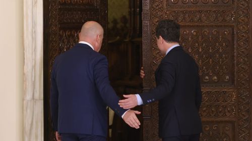 UPDATE Întâlnirea președintelui Nicușor Dan cu liderii coaliției de guvernare s-a încheiat / Două decizii cruciale, CCR privind pensiile magistraților și reforma administrativă, ar putea duce la demisia premierului și la căderea Guvernului