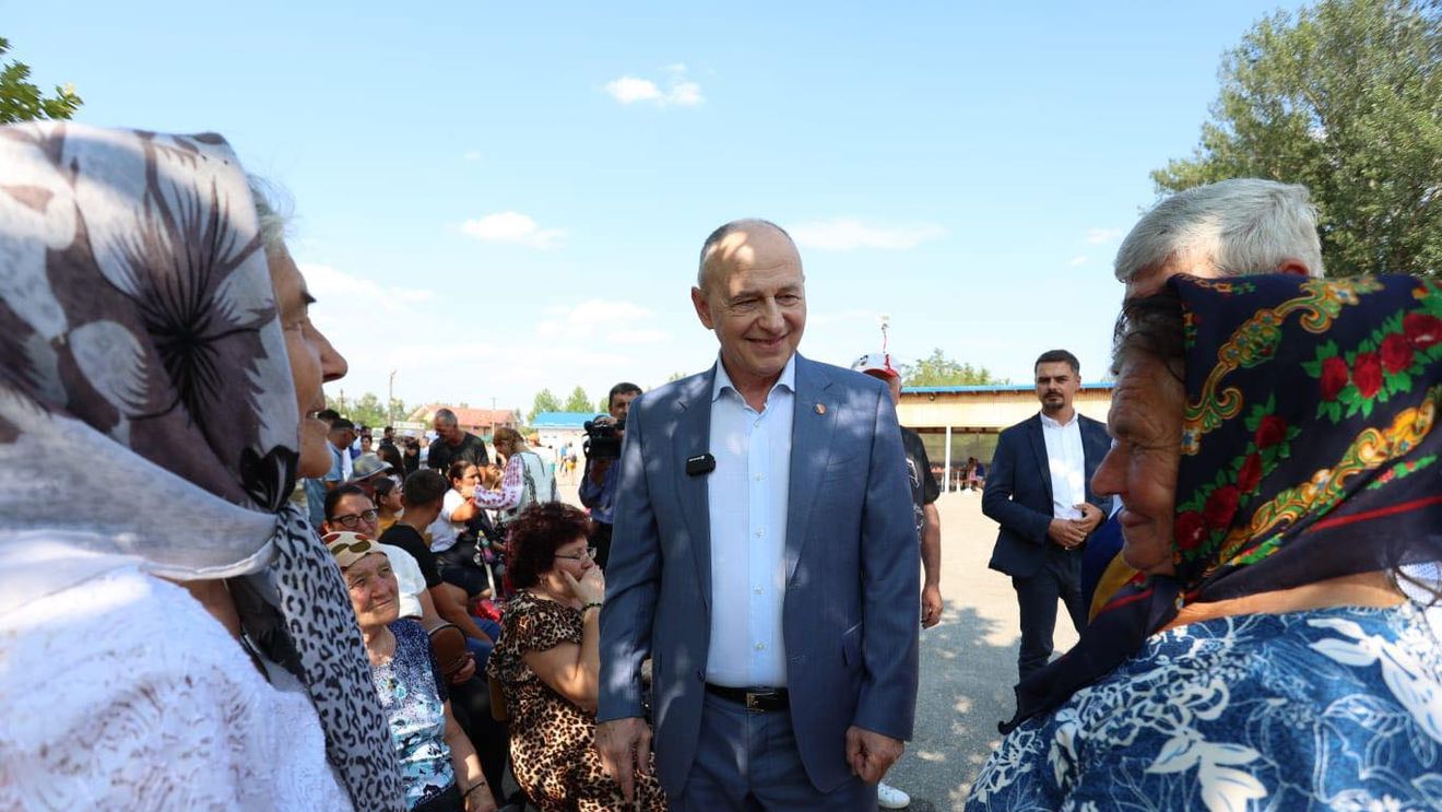 Politico: Prima sarcină a lui Mark Rutte ca şef al NATO este găsirea unei femei din Europa de Est care să-l înlocuiască pe Geoană / Acesta va candida la alegerile prezidenţiale din România