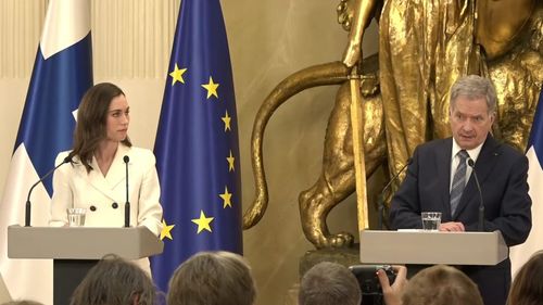 BREAKING VIDEO Președintele și premierul Finlandei anunță că țara nordică va depune oficial cererea de aderare la NATO: "Este o zi istorică. O nouă epocă începe"