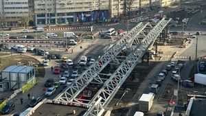 Autorităţile anunţă că de sâmbătă tramvaiul 21 reia circulația pe sub Pasajul Doamna Ghica