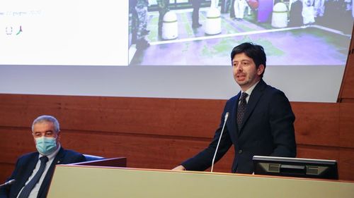 Italia şi-a închis joi graniţele pentru persoanele care sosesc din 13 ţări, între care Republica Moldova