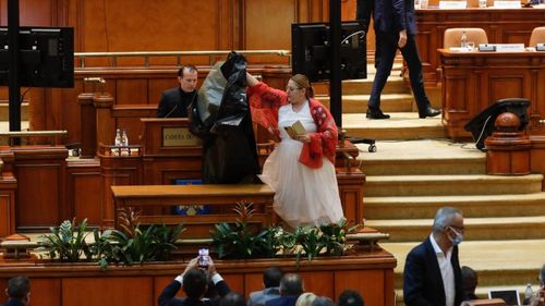 Cîțu, replică lui Orban: Eu în Parlament am văzut altceva. Un anume senator i-a cerut 2 minute ca sa-l scape de Cîțu. M-a deranjat că n-am văzut nicio reacție din partea domnului Orban