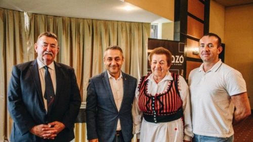 Interlop condamnat definitiv în România, în fotografii la Budapesta alături de un influent politician din guvernul Viktor Orban