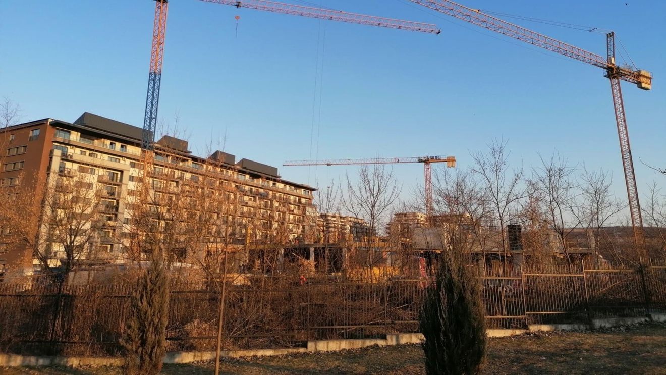 Harta șantierelor în primul trimestru al anului. Raport: Aproximativ 40% dintre proiectele de construcții monitorizate la început de an vizează locuințe / Numai o cincime din total sunt în stadiu de construcție