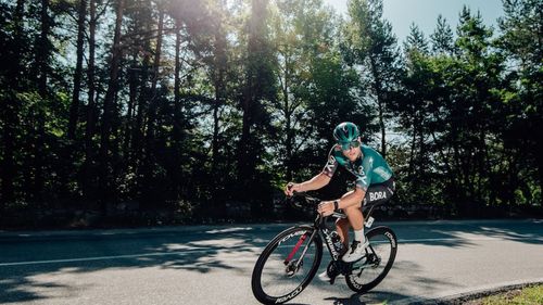 Competiție de ciclism pentru amatori pe Transfăgărășan: 37 km, cu o diferență de nivel de 1.570 de metri