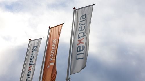 Criza cipurilor Nexperia a dat peste cap, din nou, lanțurile de aprovizionare din industria auto / CEO: „Nimeni nu s-a pregătit pentru perturbări geopolitice”