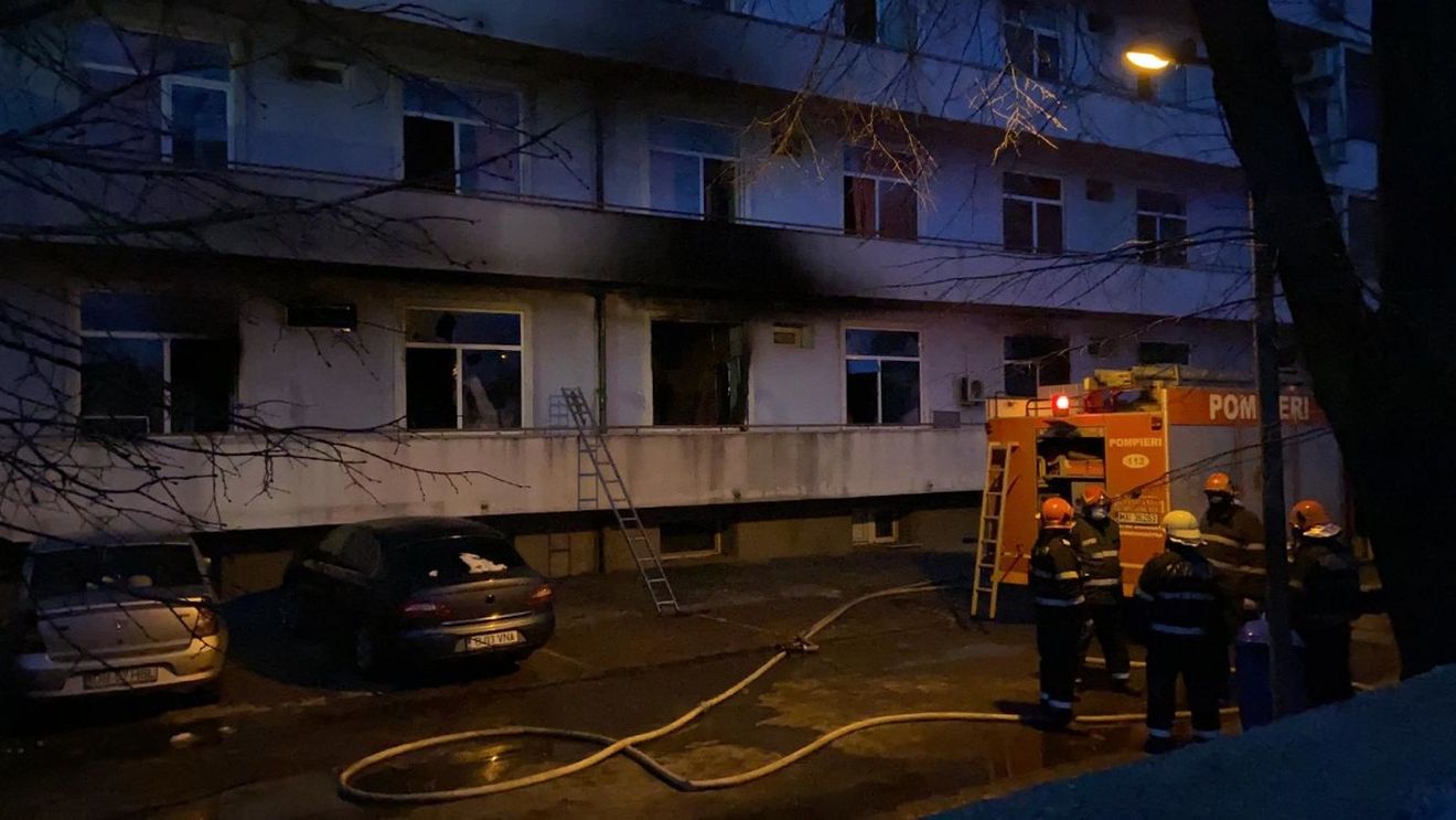 O femeie de 84 de ani cu Covid, evacuată după incendiul de la ”Matei Balș”, a murit