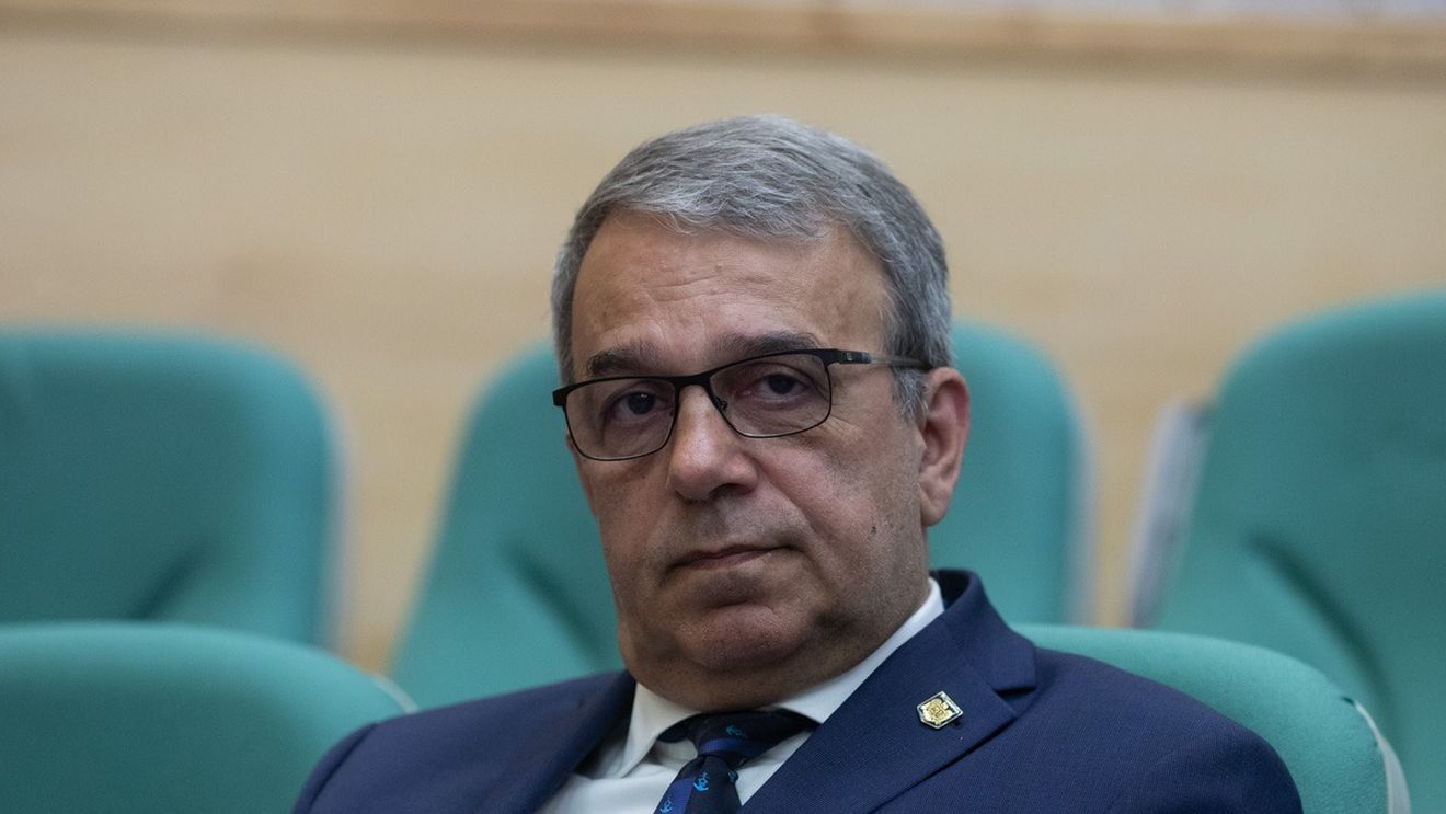 Reacția primarului Constanței, după ce DNA a anunțat că îl cercetează penal pentru finanțarea unui concurs de bărci pe lacul Siutghiol: "Există contract de finanţare, există referat de specialitate, banii au fost virați în contul Federaţiei Române de yachting, nu la Monaco"