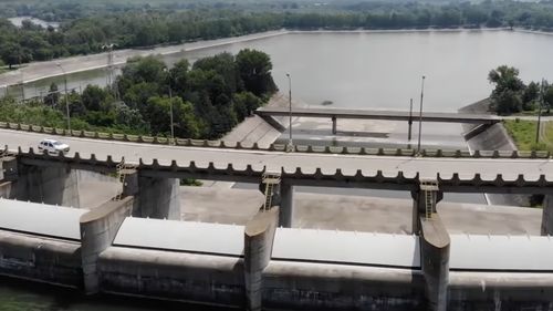 VIDEO Apa potabilă e oprită timp două zile în mai multe localități din Botoșani, din cauza lucrărilor la Barajul Stânca - Costești / Barajul este al doilea ca importanță după Porțile de Fier I