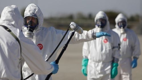 GALERIE FOTO Exerciţiu naţional privind producerea unei urgenţe nucleare la centrala de la Cernavodă pentru a testa capacităţile de intervenţie