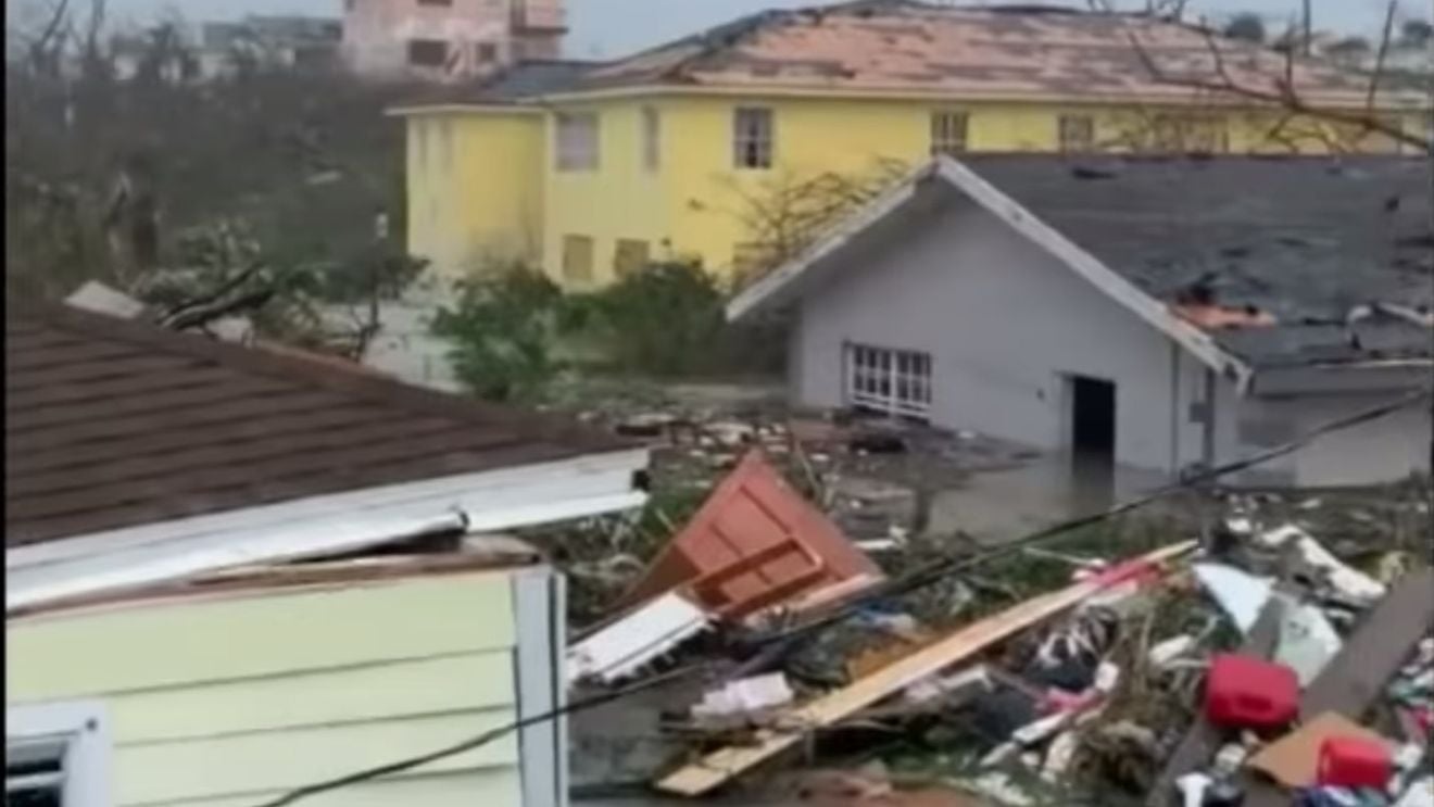 Uraganul Dorian a provocat moartea a 43 de persoane în  Bahamas; numărul victimelor ar putea crește considerabil