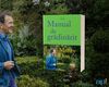 FOTO | Grădinărit pentru o masă mai bună: Ce ne învață Monty Don despre legume și ierburi / Rețeta video: pesto à la Monty Don