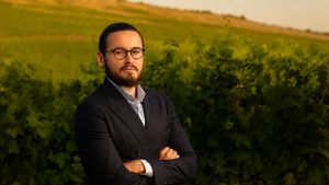 Florin Stegariu, fermier și producător de vin: România are nevoie de mai multă procesare și branduri regionale pentru a rămâne competitivă / Consumatorul caută identitate, caută poveste, caută relevanță