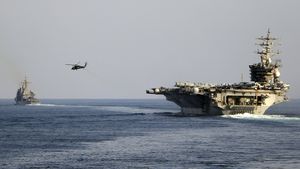 Tensiuni în Strâmtoarea Ormuz: o navă a fost capturată, iar alta s-a scufundat după un atac / Trump și Xi Jinping au discutat despre Ormuz