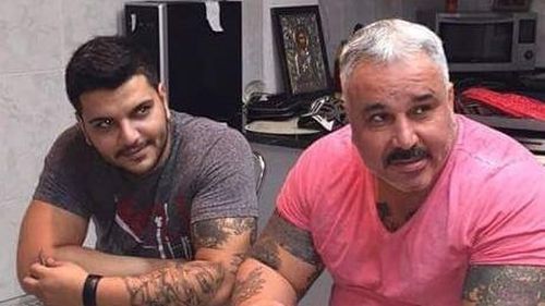 Albert Balint, fiul lui Sile Cămătaru, adus în țară/ În ianuarie anul trecut, a fost eliberat din arest de doi judecători din Slatina după ce a fost prins la volan cu permisul suspendat, drogat, și a refuzat recoltarea de probe