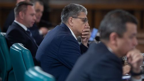 Ministrul Marcel Boloş - aşteptat marţi la Comisia pentru afaceri europene să explice situația suspendării tranșei 3 din PNRR