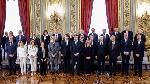 Italia: Premierul Giorgia Meloni şi miniştrii săi au depus jurământul sâmbătă dimineață la Palatul Quirinale