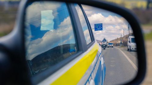 Traficul rutier blocat pe Valea Oltului, la Câineni, în urma unui accident rutier cu patru autovehicule implicate