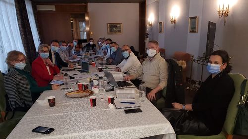 PNL, USR Plus și UDMR au bătut palma la capitolul Digitalizare: Fum alb pe primul capitol din programul de guvernare/ Reformăm România. Ținem aproape!