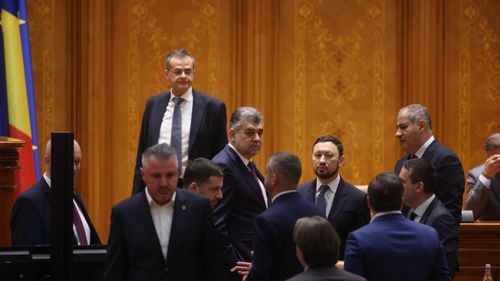 Premierul Ciolacu, după respingerea moţiunii de cenzură: Era evident că moţiunea de cenzură o să pice. De fapt, ea a fost o şaradă politică / Următoarele două săptămâni sunt dedicate PNRR