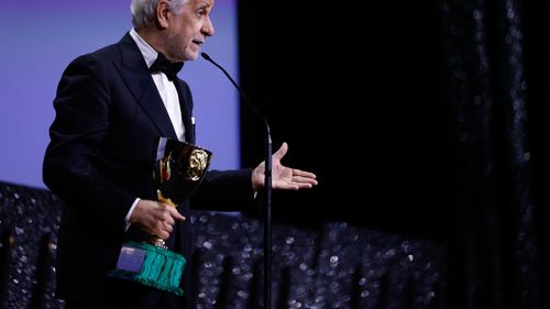 VIDEO Toni Servillo, recompensat cu Coppa Volpi pentru cel mai bun actor la Festivalul de Film de la Veneția / Filmul La Grazia, o reflecție subtilă asupra eutanasiei