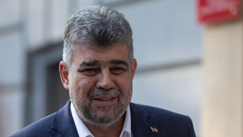 Ciolacu: „Eu nu o să renunţ până nu vom trece legea cu pensiile speciale. Dacă nu avem îndeplinit acest jalon şi voi fi prim-ministru, voi veni cu lege de asumare a răspunderii, astfel încât ori trece legea, ori plec eu acasă"
