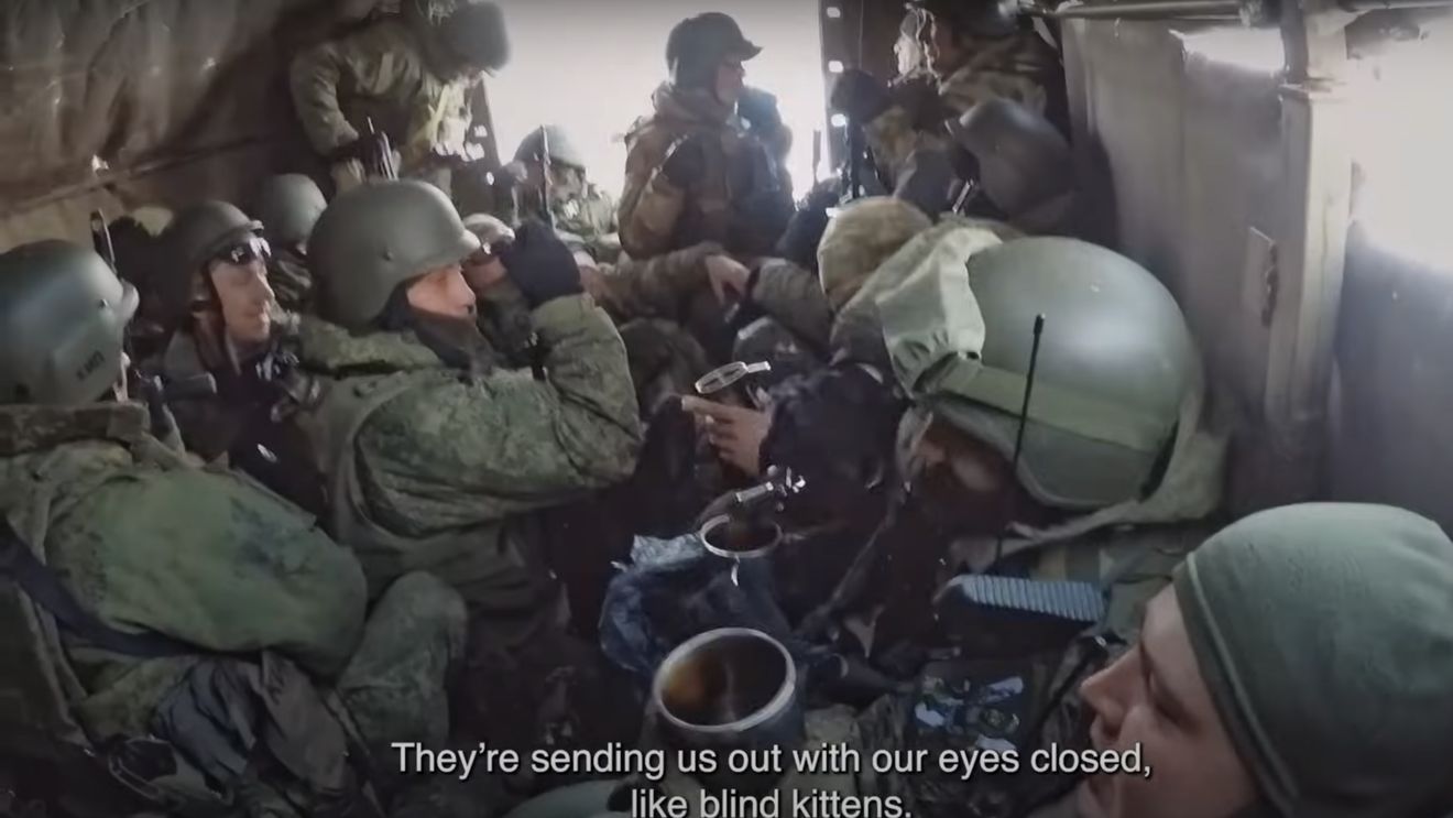 Filmul „Russians at War”, prezentat la Festivalul de film de la Veneţia, provoacă polemică în Ucraina / Regizoarea se apără