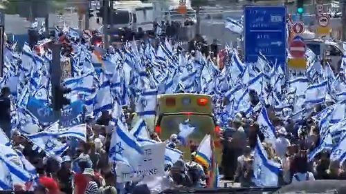 Reîncep protestele în Israel: Manifestanții au blocat intersecții și autostrăzi, după un vot în primă lectură asupra reformei judiciare