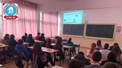 Ministerul Educaţiei oferă informaţii utile pentru elevii care vor susţine Evaluarea Naţională la finalul clasei a VIII-a/ Ce marcaje sunt permise şi cum pot corecta elevii un răspuns