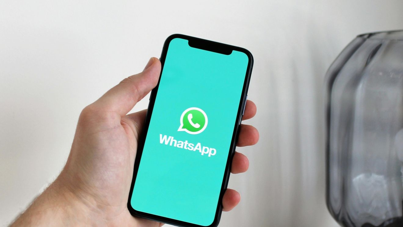Aplicația WhatsApp, interzisă în Camera Reprezentanţilor din Statele Unite