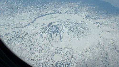 Un vulcan rusesc erupe pentru prima dată în peste 500 de ani