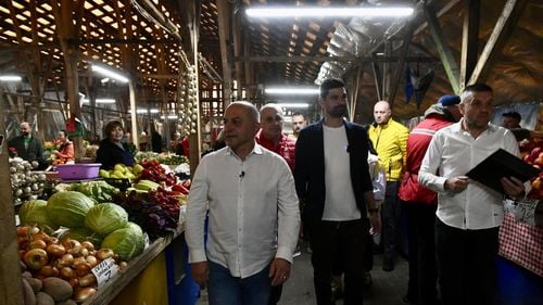 SURSE Cătălin Cîrstoiu și-a anulat evenimentele de campanie pentru următoarele zile pe fondul discuțiilor despre retragerea candidatului PSD-PNL din cursa pentru București 