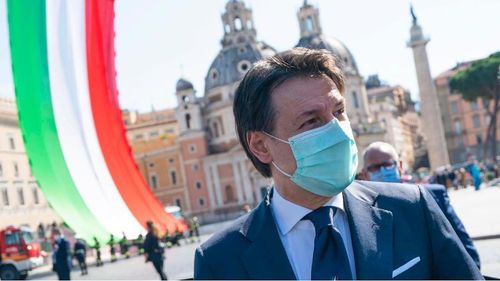 Italia a înregistrat peste 2000 de cazuri de coronavirus în 24 de ore, pentru prima oară din luna aprilie