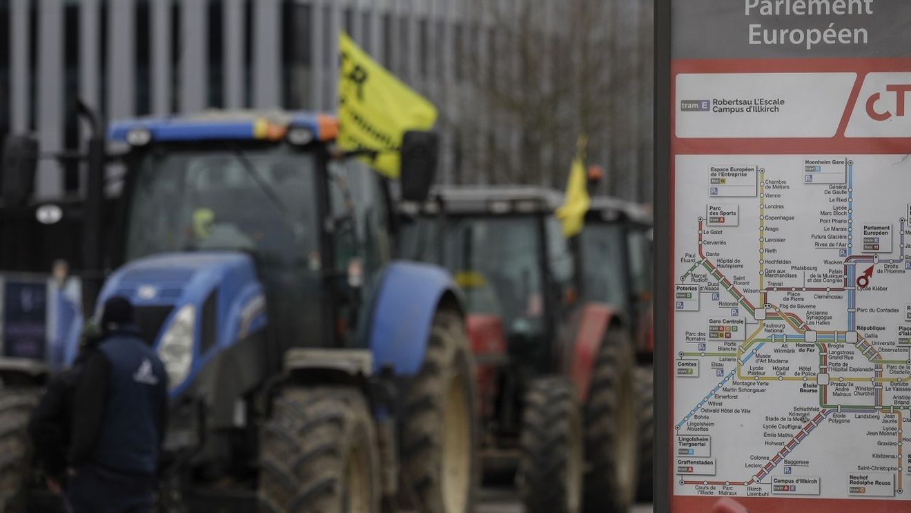 UPDATE Protest amplu împotriva Mercosur, la Strasbourg, înainte de votul crucial din Parlamentul European / Agricultorii din UE se opun acordului care elimină taxele vamale pentru piețele din America Latină / Principalele controverse