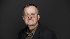 INTERVIU Aurelian Crăiuţu, profesor de stiințe politice la Indiana University: Meciul Biden-Trump va fi decis în șase state-cheie / Ce teme vor conta pentru alegătorii americani
