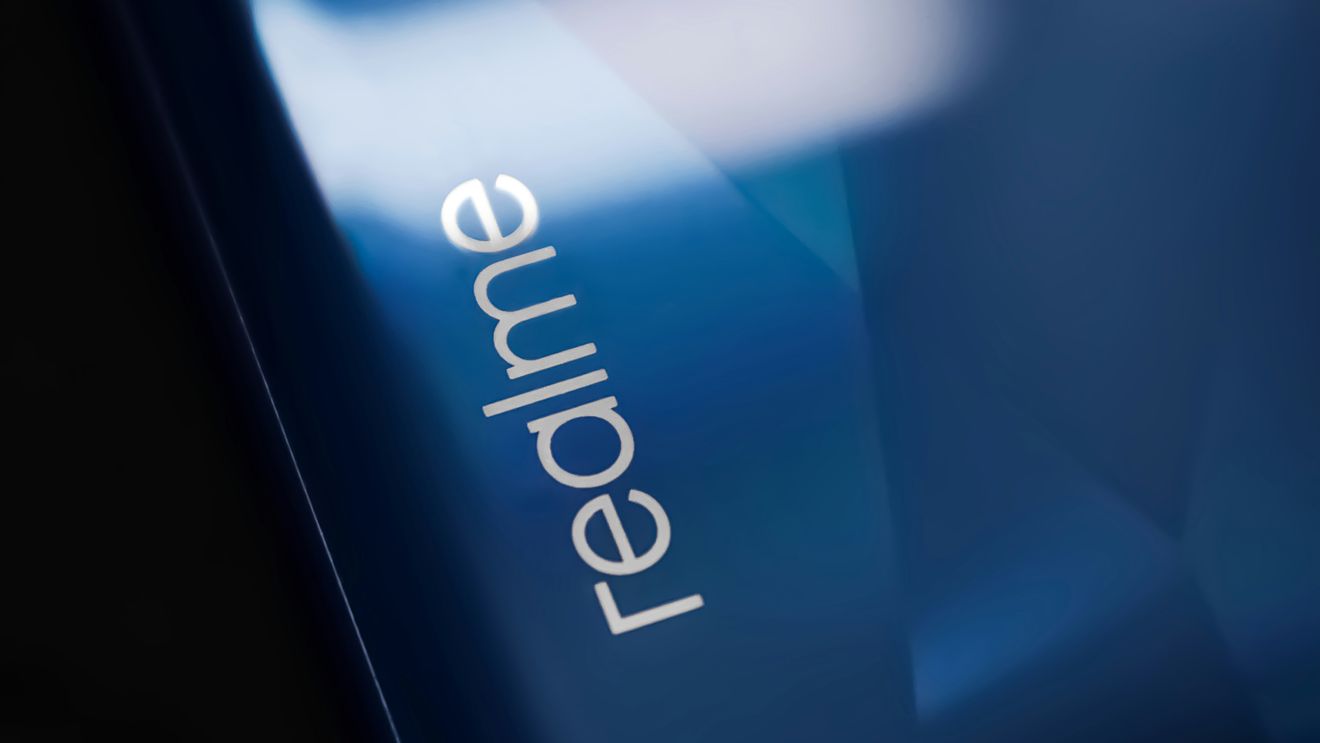 Realme promite unul dintre cele mai autonome telefoane din lume: baterie de 10.000 mAh