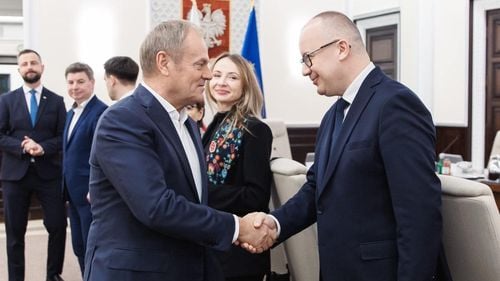 Ministrul justiției al Poloniei l-a suspendat pe procurorul care investiga acuzația că guvernul a condus o lovitură de stat. Procurorul suspendat este un apropiat al opoziției