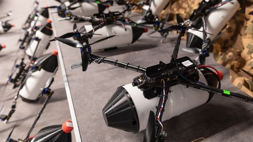 Rusia are un mare avantaj în domeniul unui tip de dronă care nu poate fi bruiată: Ucraina se străduiește să recupereze decalajul / Aceste UAV-uri au contribuit la „retragerea dureroasă” a ucrainenilor din Kursk