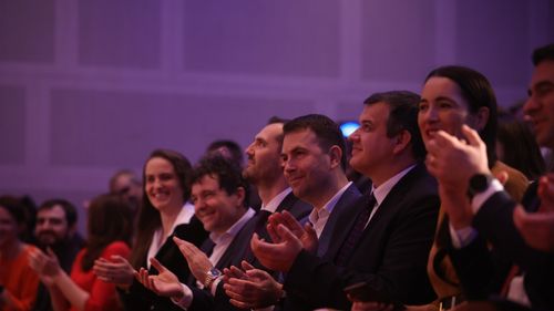 USR a lansat candidatura lui Lucian Judele la Primăria Sectorului 3 împotriva lui Robert Negoiță / Vlad Voiculescu: Corupția din Sectorul 3 se vede din avion / Nicușor Dan: Îl cunosc de la acțiunile legate de parcul IOR. Nu poate fi comparat cu un om care plantează palmieri