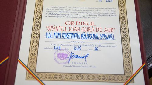 Turnătorul Constantin Bălăceanu Stolnici a fost omagiat de Academia Română. Patriarhul Daniel i-a dat Ordinul ”Sfântul Ioan Gură de Aur” omului care a turnat 25 de ani la Securitatea comunistă