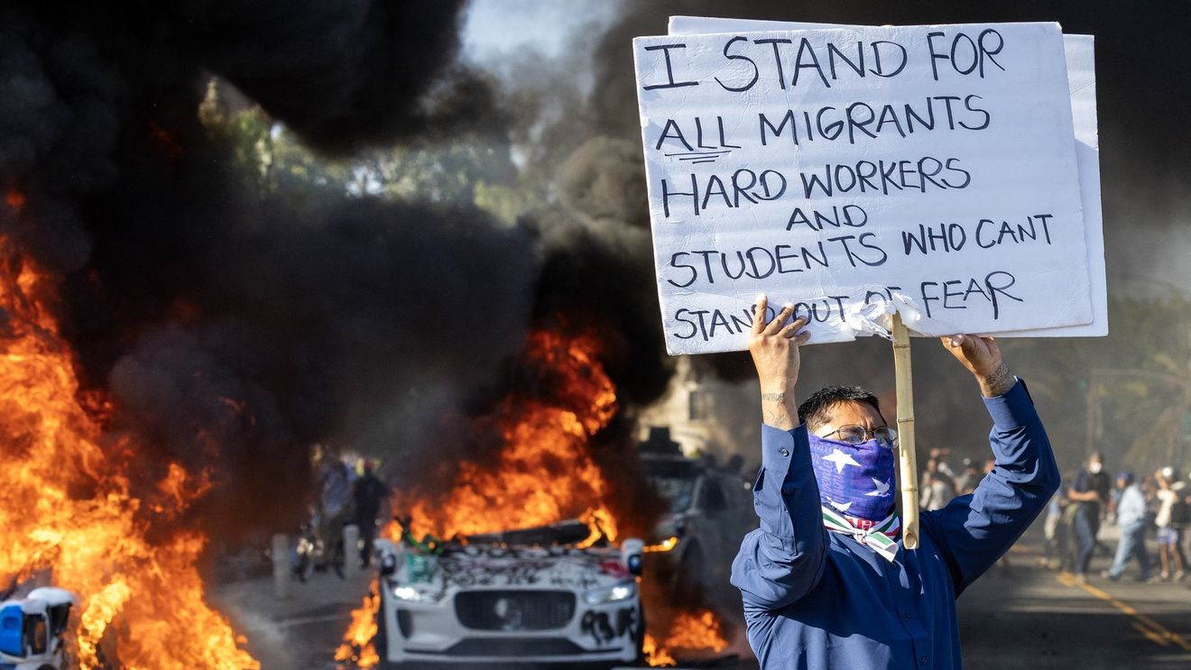 Trump afirmă că Los Angeles este invadat de "inamici străini" / ”Ceea ce vedeţi în California este un atac total asupra păcii, legii şi ordinii şi suveranităţii naţionale”