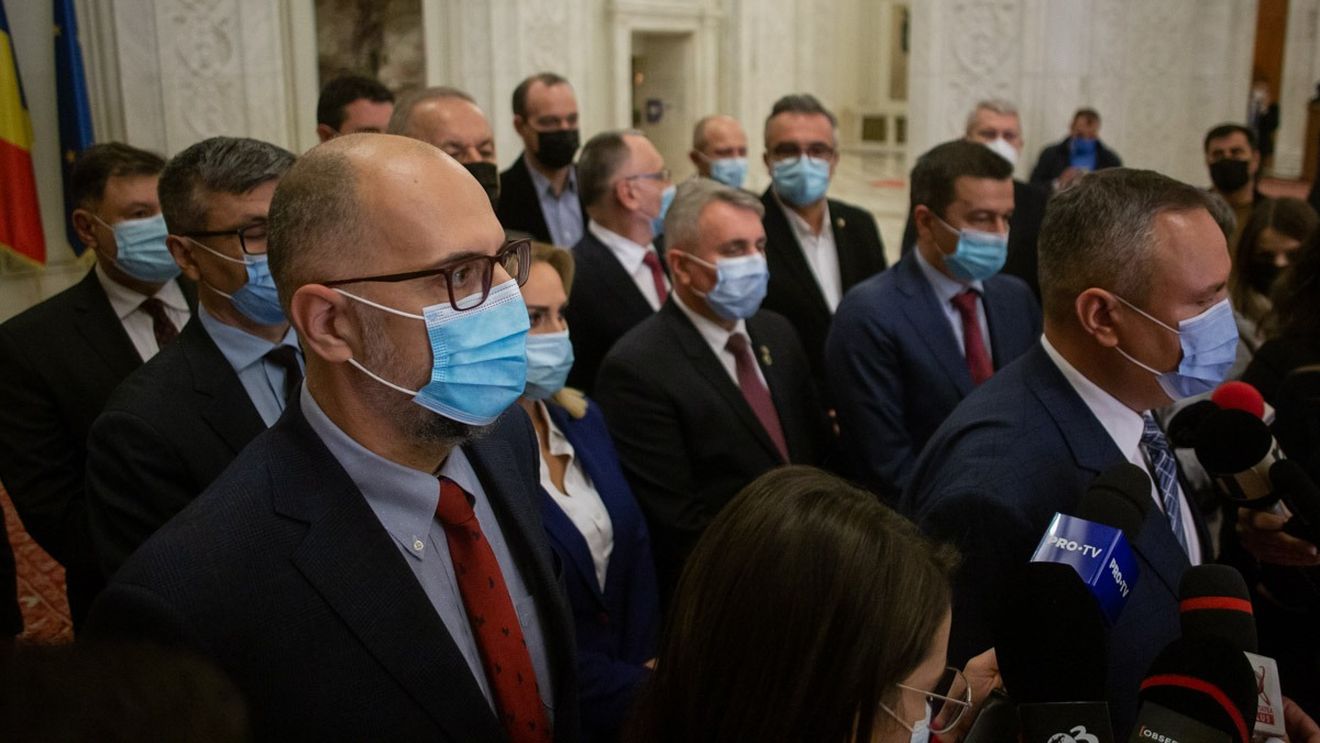 LIVE Avize pe bandă în Parlament pentru cei 20 de miniștri propuși în Guvernul Ciucă / Cele mai relevante momente - FOTO