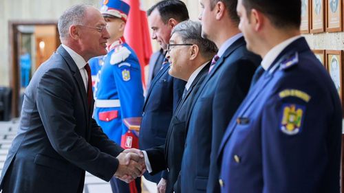 Austria greenlights Romania's Schengen bid for airport access. What are Vienna's three conditions