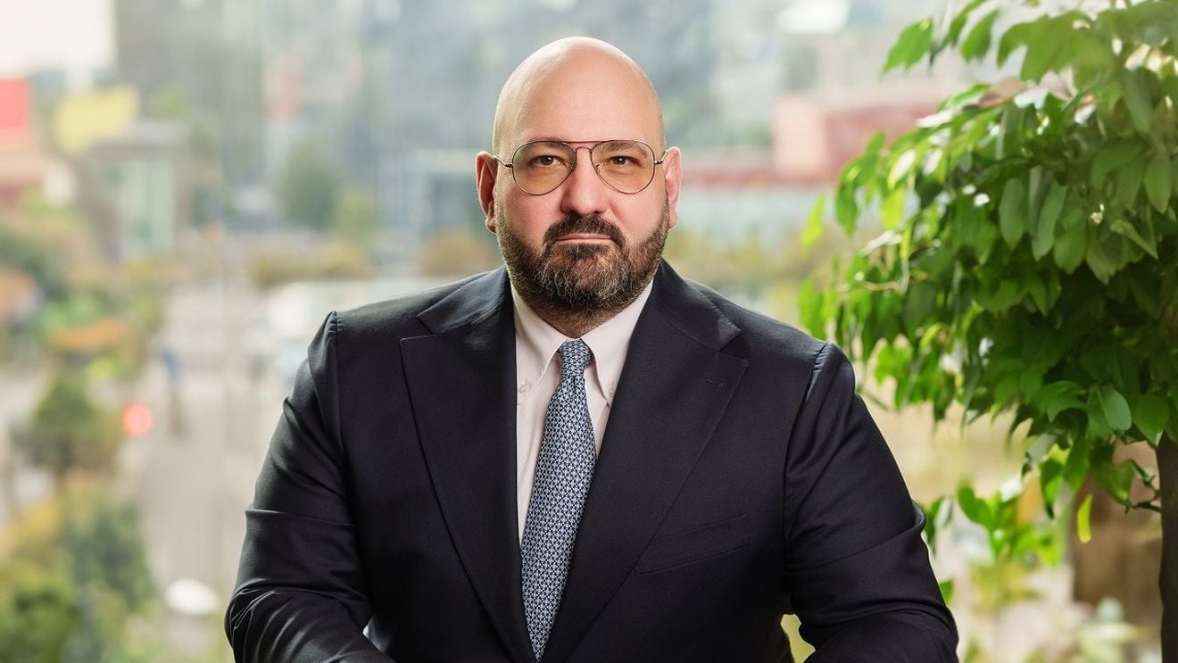 Grupul grec PPC a pus noi șefi la companiile preluate de la Enel în România, la doar o zi după finalizarea tranzacției