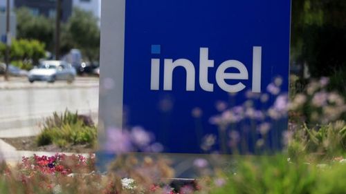 Intel anunță schimbări importante la nivel executiv: Șefa departamentului de produse va părăsi compania, după mai bine de trei decenii