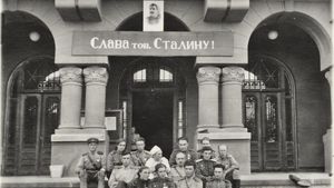DOCUMENT Cum a golit Armata Roșie „eliberatoare” o pivniță din Aiud cu 15.000 de litri de vin bun. Băutura, necesară pentru „tratamente” la spitalul sovietic din Alba Iulia