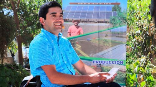 Un agricultor paraplegic din Chile arată lumii că poți înfrunta boala și să continui să îți practici meseria