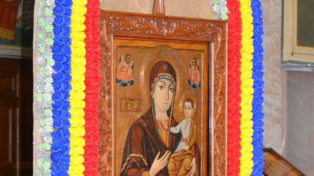 Creștinii ortodocși, greco-catolici și romano-catolici prăznuiesc sâmbătă Adormirea Maicii Domnului